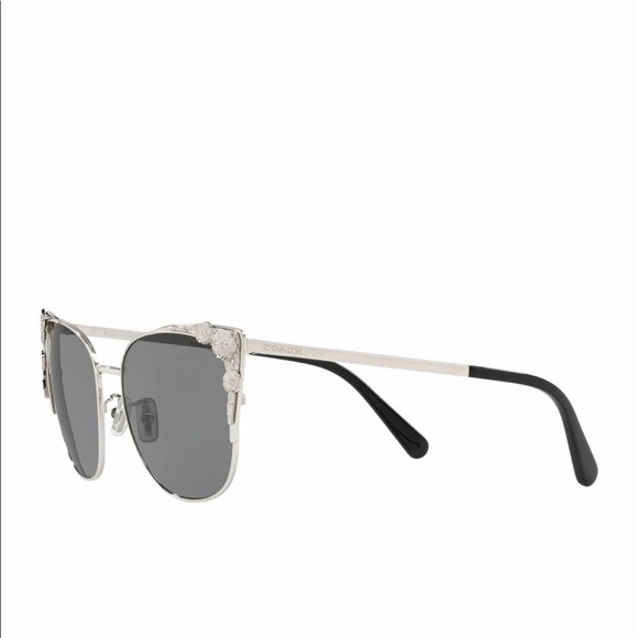 New coach 56mm cat eye sunglasses - Picture 13 of 14